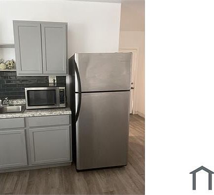 4th image of 10515 S Burl Ave