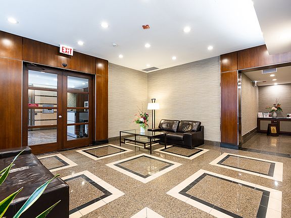 2nd image of 30 E Huron St APT 2010