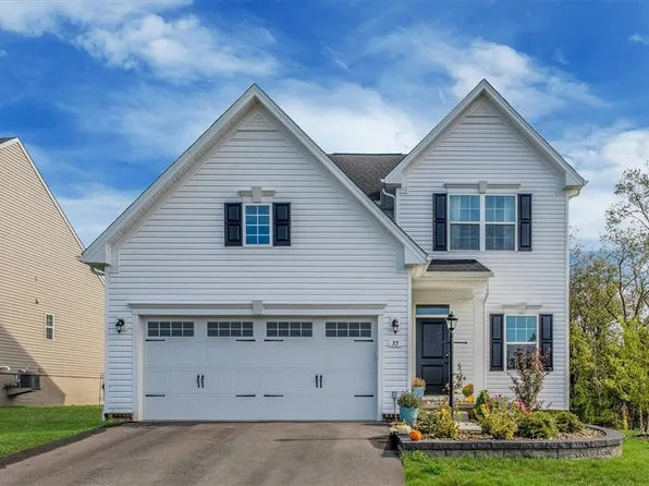 35 Dana Dr, Coraopolis, PA 15108