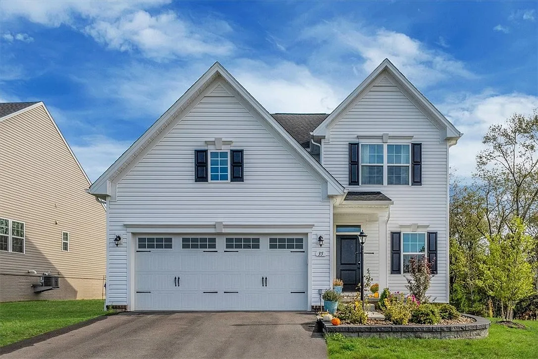 35 Dana Dr photo 1