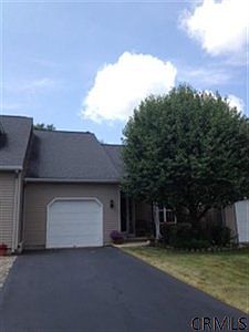 4th image of 49 A Raylinsky Ln