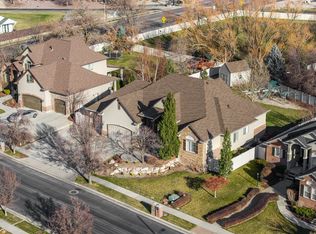 186 N Mountain Vistas Rd, Kaysville, UT 84037