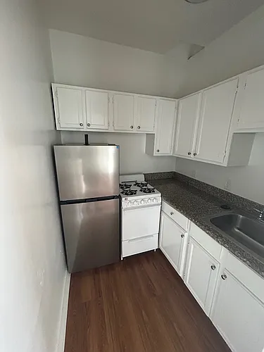 Floor plan Studio. 1 Bath. 0 Half