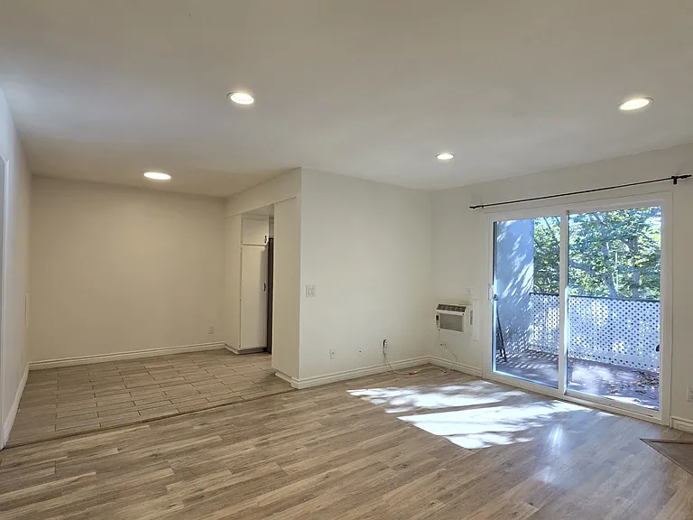 1060 S Idaho St #48 — Photo 3