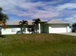 837 SW 37th Ter, Cape Coral, FL 33914