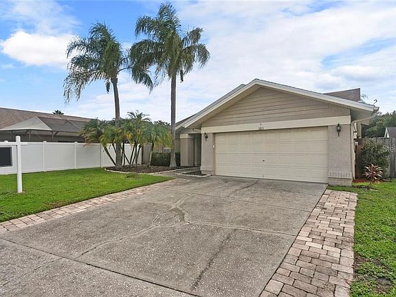 3rd image of 11815 Sweetpea Ct