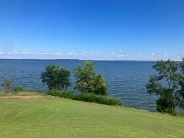 521 Camilla Lake Rd, Coldspring, TX 77331