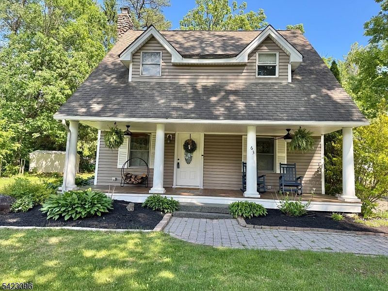 1st image of 63 Ramapo Rd