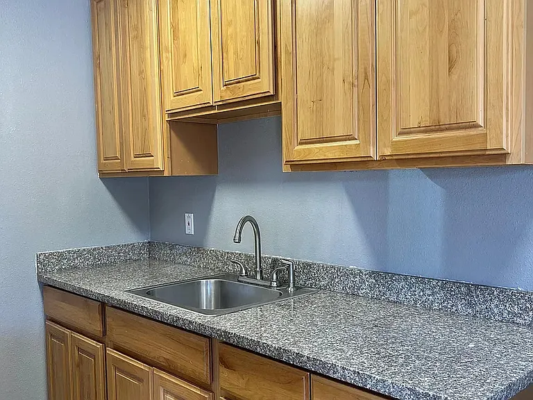 2245 Luz Ave #2 — Photo 7