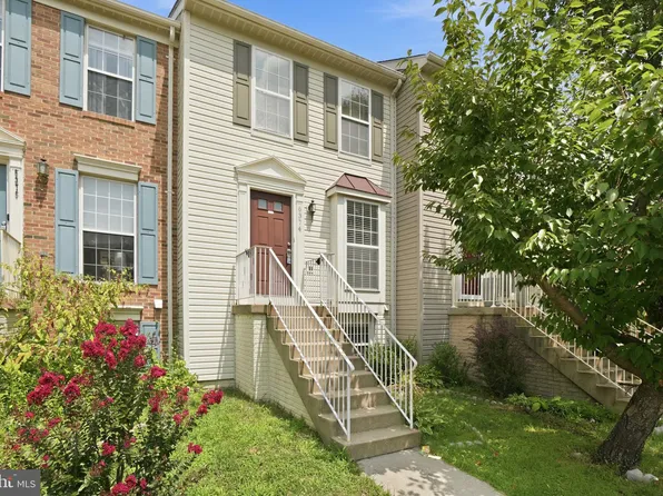 6374 Michael Robert Dr, Springfield, VA 22150