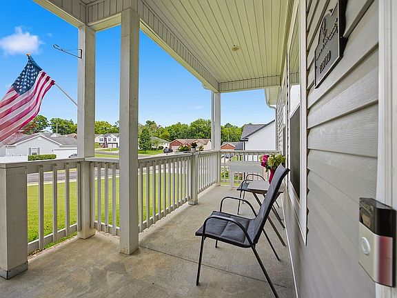 5th image of 2008 White Oak Dr