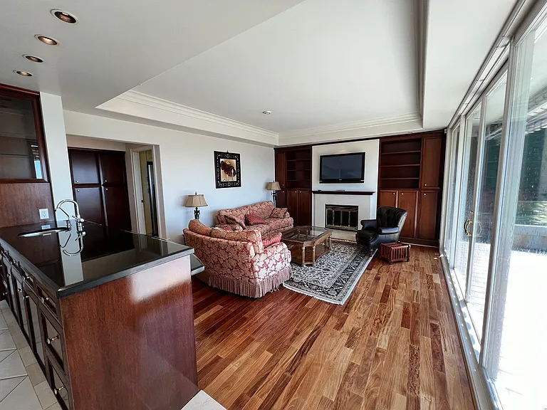 1538 Chippendale Ct — Photo 30