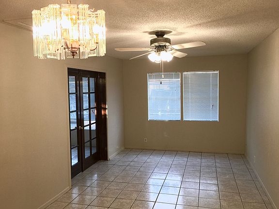 5th image of 9608 McIntosh Dr