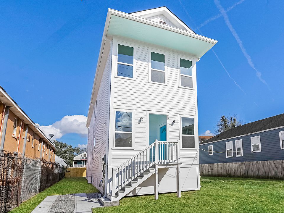 1st image of 2823 Amelia St #2823
