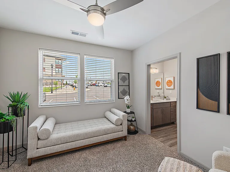 19Nineteen Promenade — Photo 214