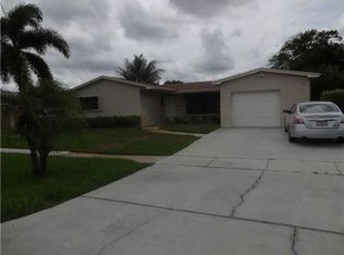 1930 NW 85th Way, Hollywood, FL 33024
