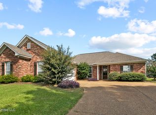 427 Patrick Farms Dr, Pearl, MS