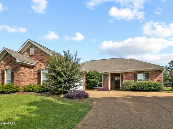 427 Patrick Farms Dr, Pearl, MS 39208