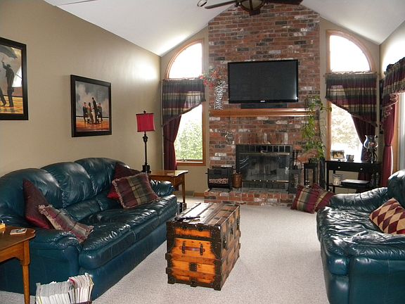 5th image of 6151 Meadow Lakes Dr