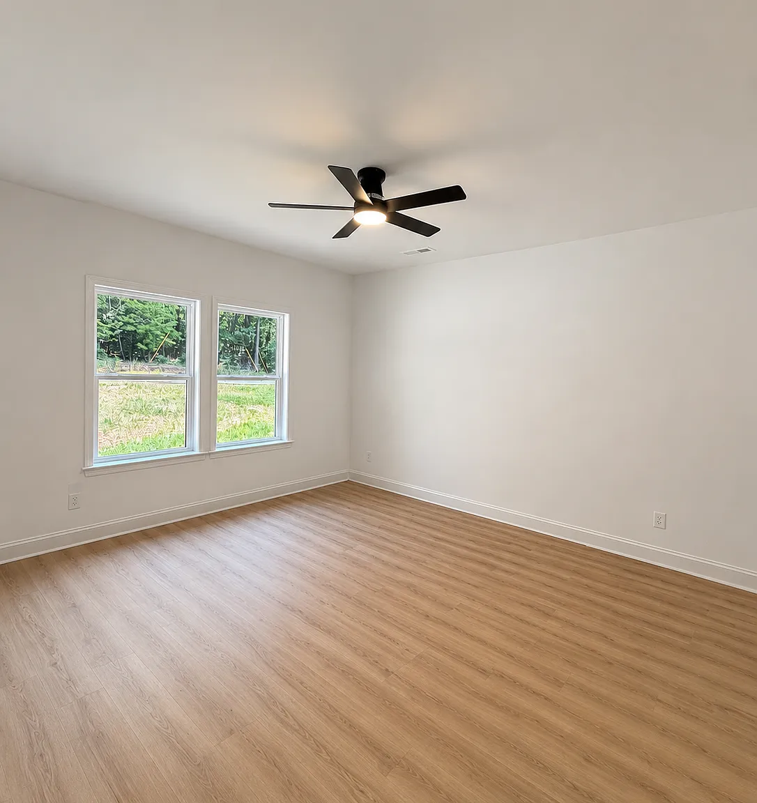 3 bed, 1240 sqft, $1,850 — Photo 3