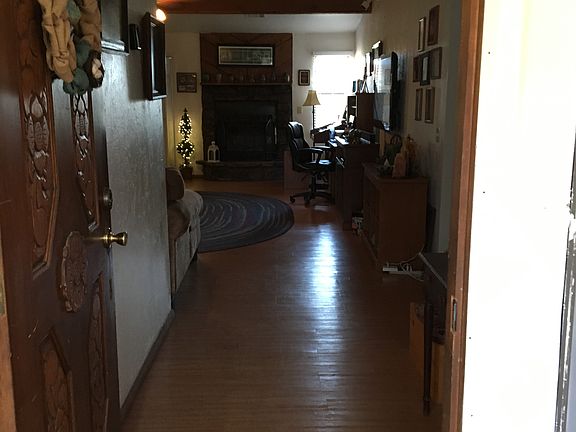 2nd image of 1165 County Road 1300