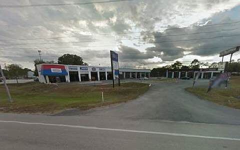 1st image of 565 Us Highway 27 N