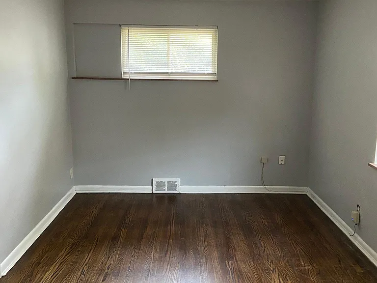 3140 Gobel Ave — Photo 7
