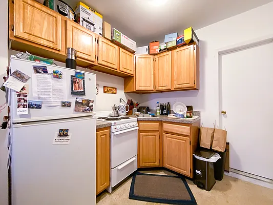Rented by Compass | media 12