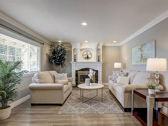 3rd image of 1145 Park Heights Dr