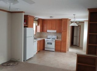31 Pine Cir, Sauquoit, NY 13456