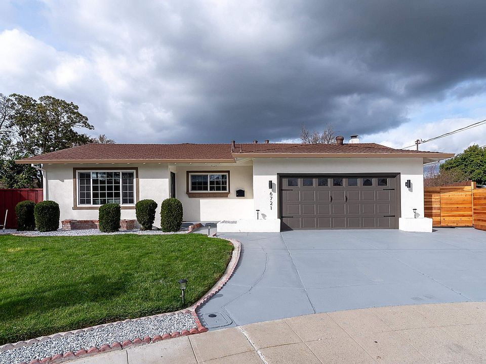 1st image of 6721 Birch Ct