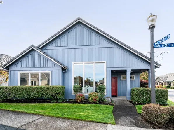 2002 Lake Shore Dr, Eugene, OR 97408
