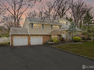 26 Remington Dr, Edison, NJ, 08820