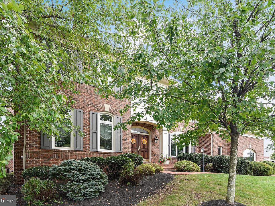 1st image of 22988 Minerva Dr