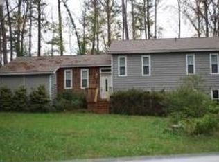915 Andover Ct, Woodstock, GA 30188