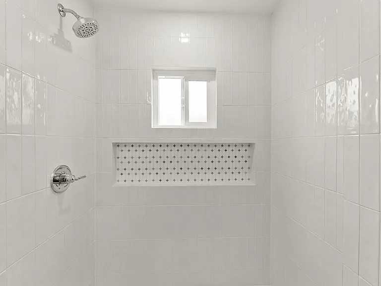 749-749.5 York Ct #749 YORK CT — Photo 14