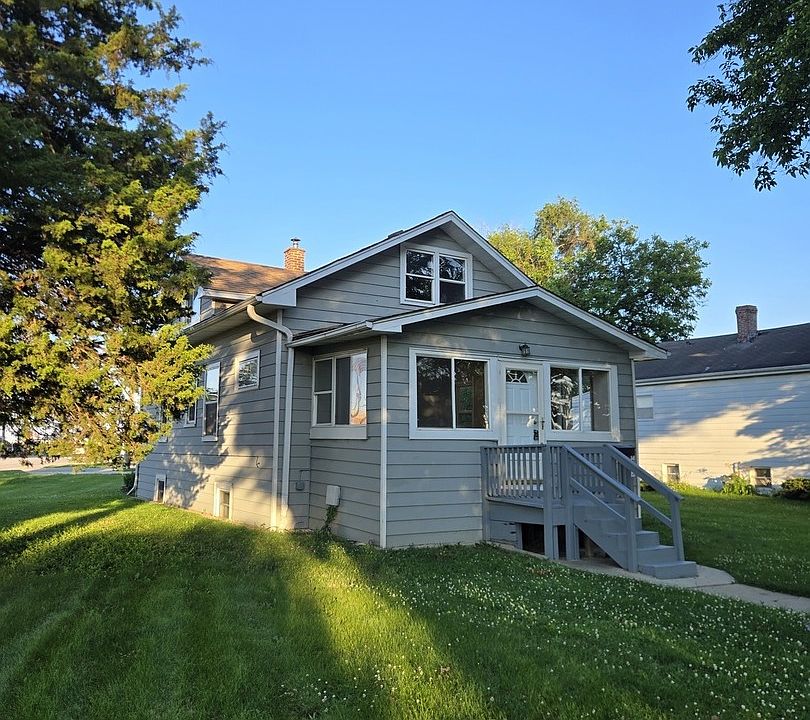 1st image of 193 Grace St
