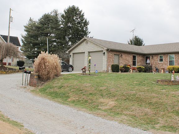 4th image of 5154 E County Road 550 N