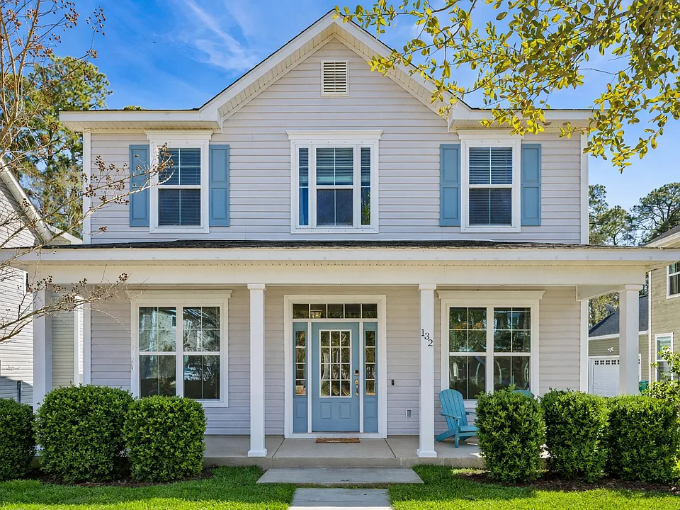 132 Red Cedar St