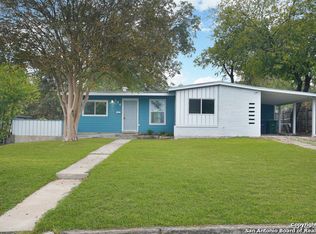 154 Birchwood Dr, San Antonio, TX 78213