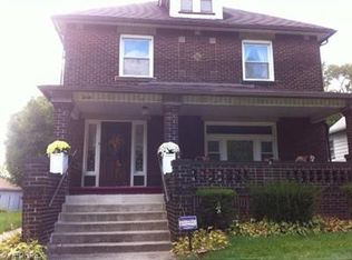 214 6th St, Campbell, OH 44405