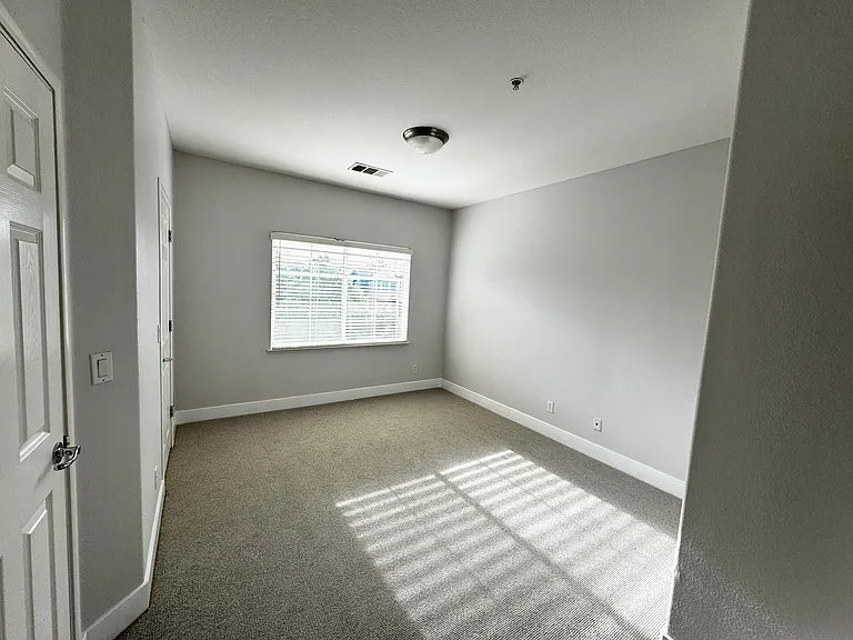 2001 Club Center Dr #7101 — Photo 11