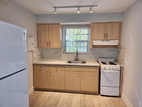 New kitchen!