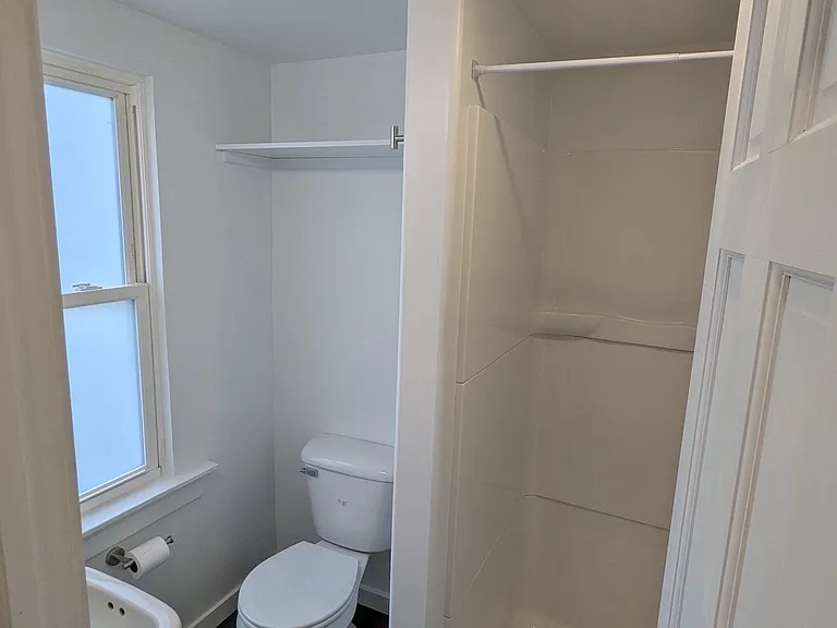 2921 Lincoln Way #3 — Photo 6