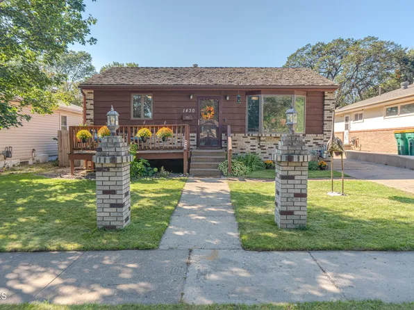 1430 N 13th St, Bismarck, ND 58501