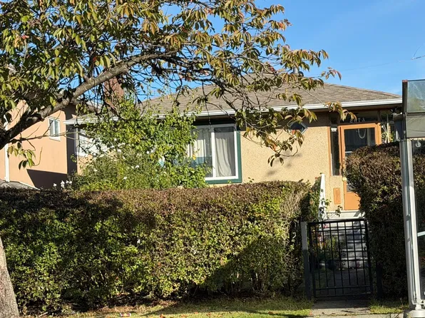 2673 E 22nd Ave, Vancouver, BC V5M 2X6