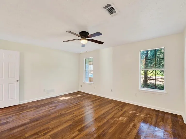 2558 Candlewood Way — Photo 17