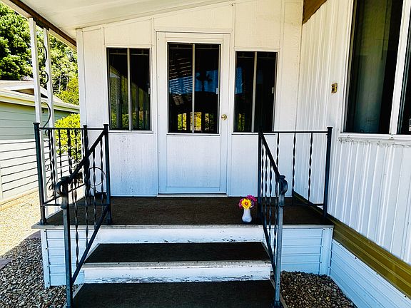 2nd image of 8975 Lawrence Welk Dr Space 124