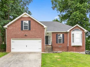 1658 Windriver Rd, Clarksville, TN 37042