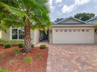 5028 Neptune Cir, Oxford, FL 34484